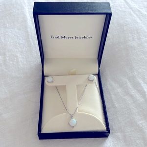 Fred meyers Opal Set